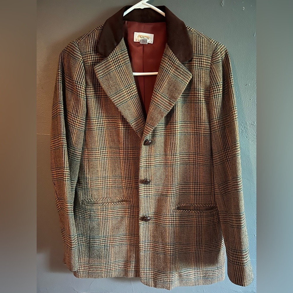 Talbots petite women’s wool/suede trim blazer; size 2p.